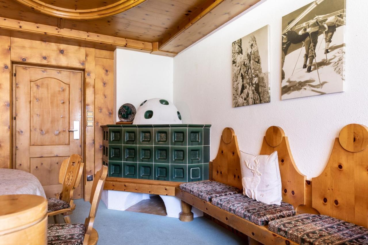 Haus Elisabeth Hotell Sankt Leonhard im Pitztal Eksteriør bilde